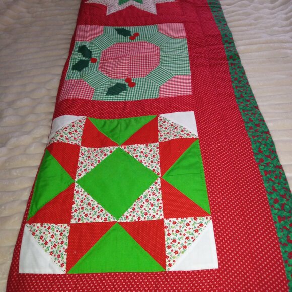 Handmade Holiday Christmas Quilt - Picture 4 of 8